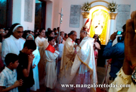 Rosario cathedran saints